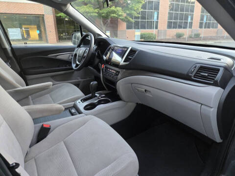 2017 Honda Pilot EX