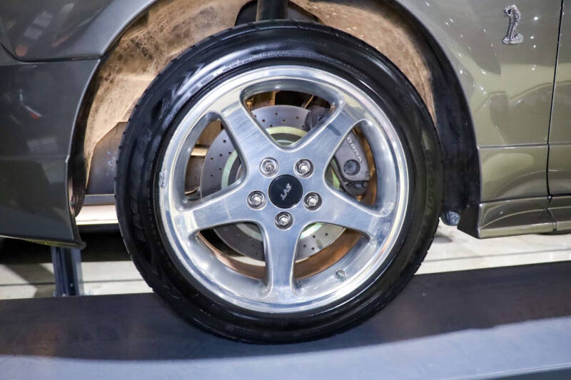 2001 Ford Mustang SVT Cobra