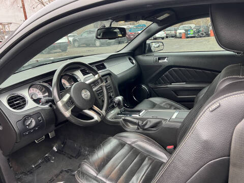 2011 Ford Mustang V6 Premium