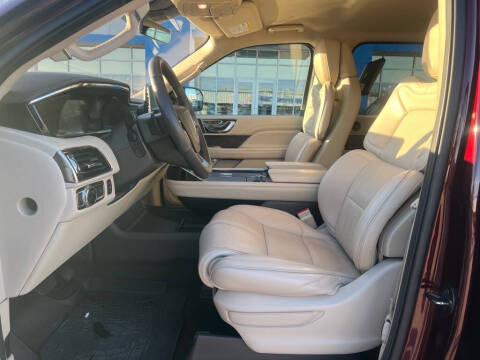 2019 Lincoln Navigator L Select