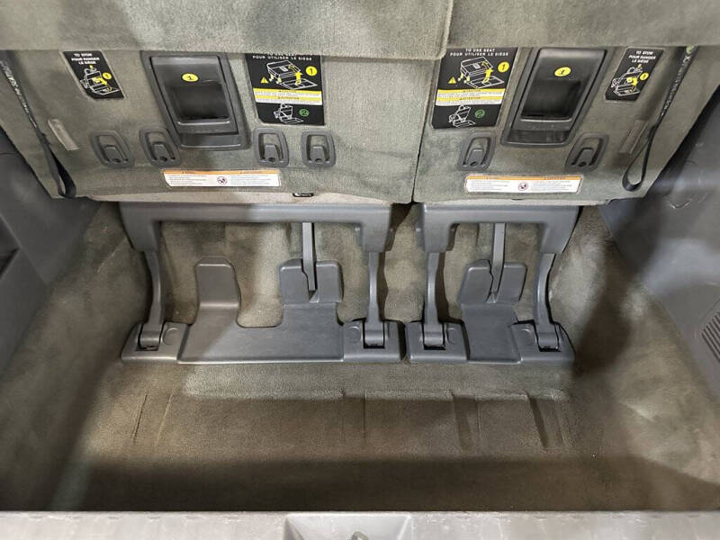 2016 Toyota Sienna XLE Premium 8-Passenger