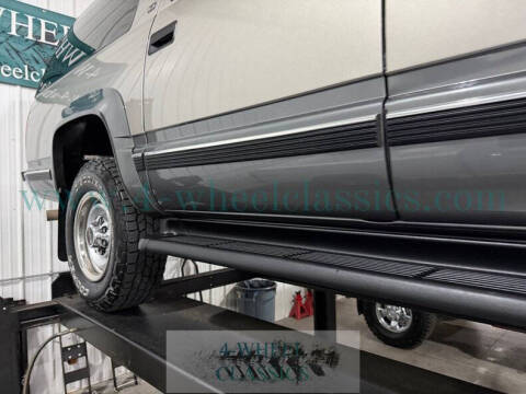 1999 GMC Suburban