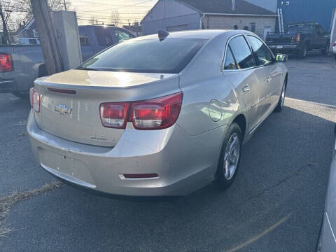 2015 Chevrolet Malibu LS
