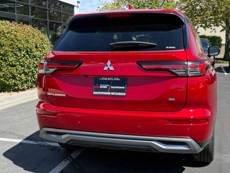 2026 Mitsubishi Outlander SE