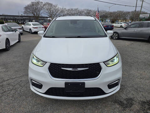 2021 Chrysler Pacifica Touring L