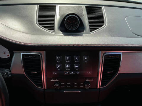 2017 Porsche Macan GTS