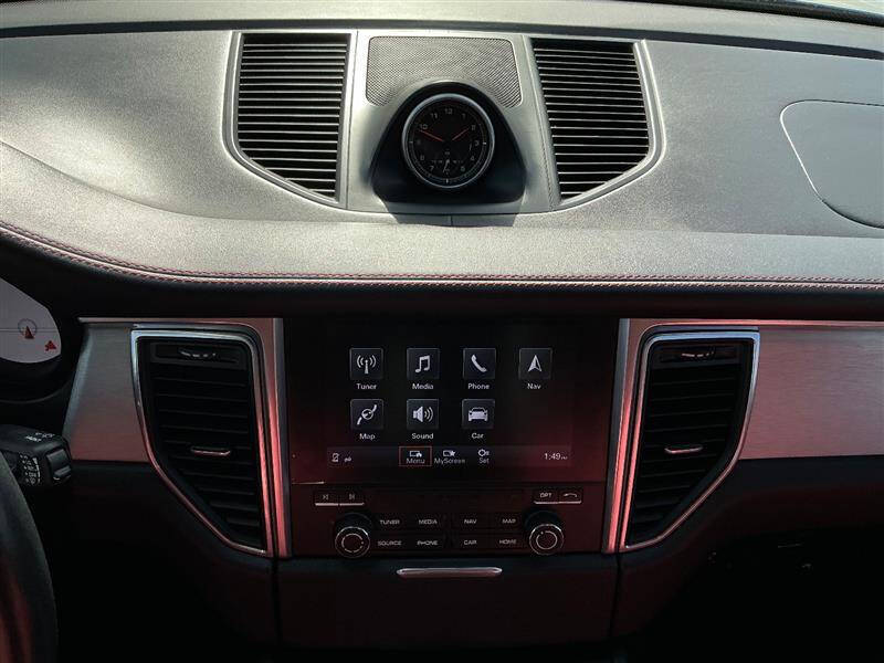 2017 Porsche Macan GTS