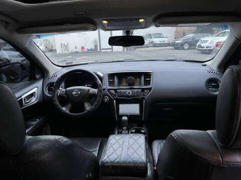 2014 Nissan Pathfinder Platinum