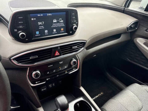 2019 Hyundai Santa Fe SE 2.4L