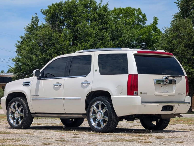 2012 Cadillac Escalade Hybrid
