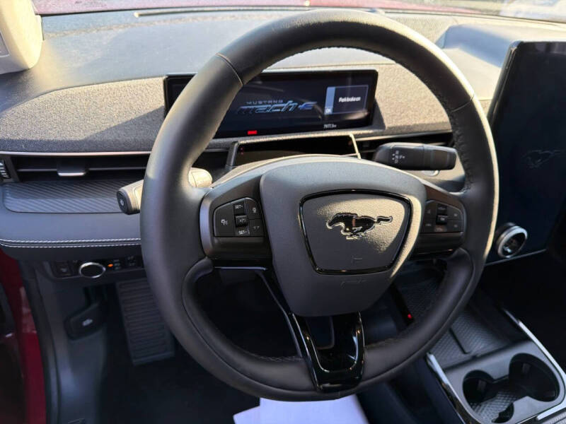 2025 Ford Mustang Mach-E Premium
