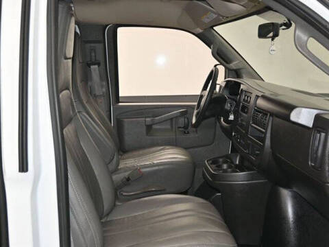 2024 Chevrolet Express 3500