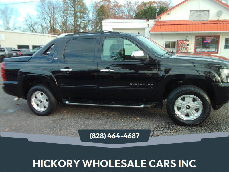 2012 Chevrolet Avalanche LT's photo