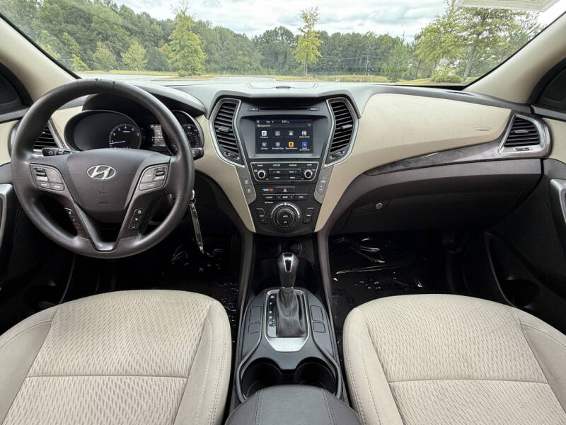 2017 Hyundai Santa Fe Sport 2.4L