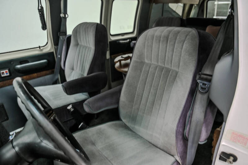 1990 Ford E-Series E-150