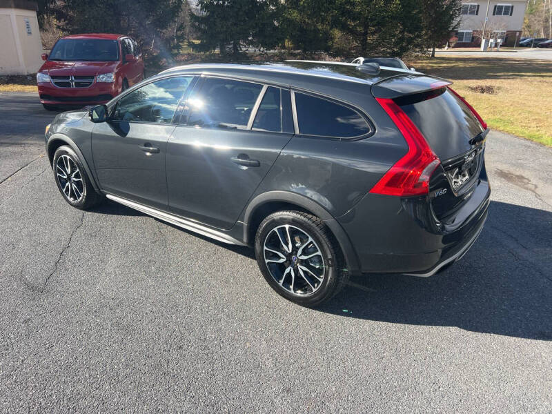 2015 Volvo V60 Cross Country T5 Platinum