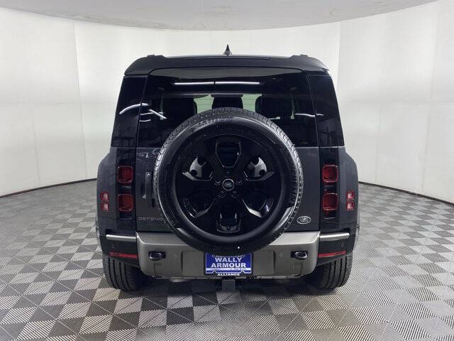 2023 Land Rover Defender 90 X-Dynamic SE