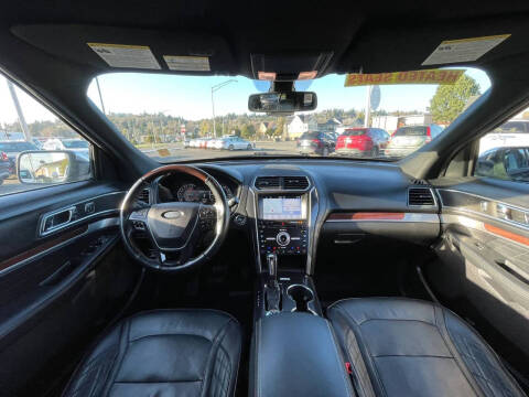 2018 Ford Explorer Platinum