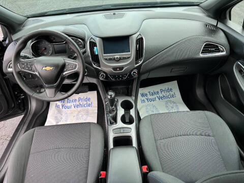 2017 Chevrolet Cruze LT Auto