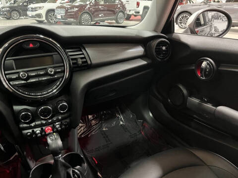 2015 MINI Hardtop 2 Door Cooper
