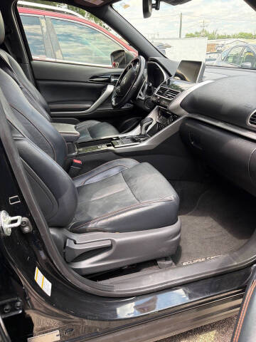 2020 Mitsubishi Eclipse Cross SE