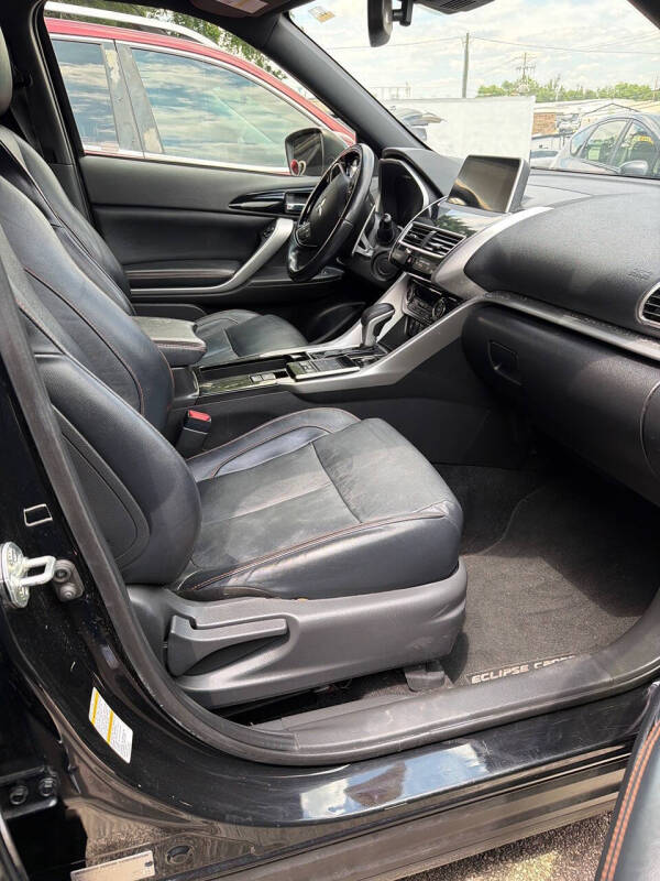 2020 Mitsubishi Eclipse Cross SE