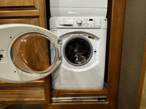 2018 Tiffin Allegro RED