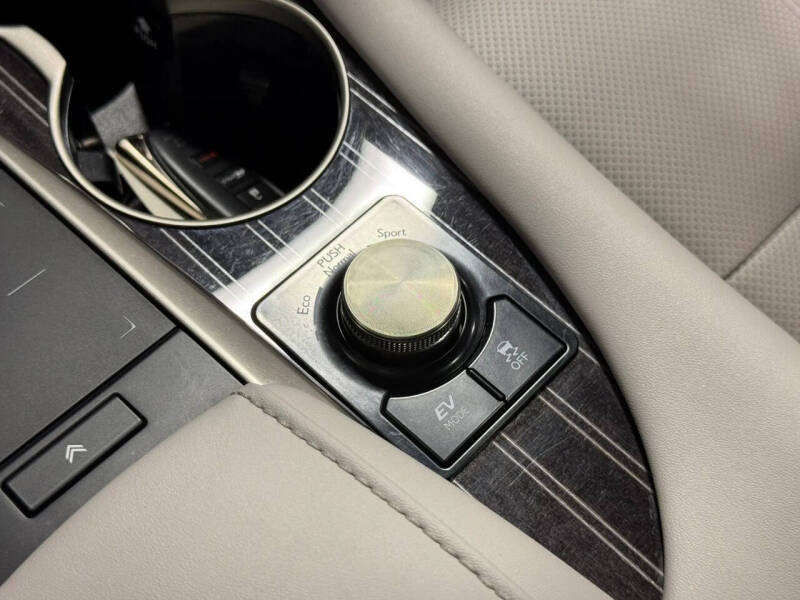 2022 Lexus RX 450h