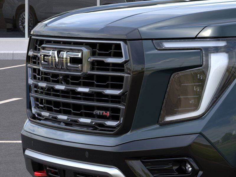 2025 GMC Yukon AT4