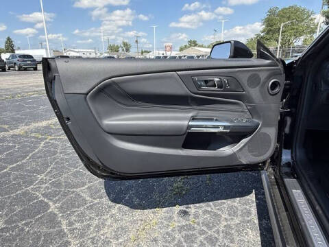 2025 Ford Mustang EcoBoost Premium