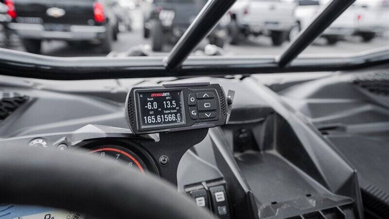 2017 Can-Am Maverick X3