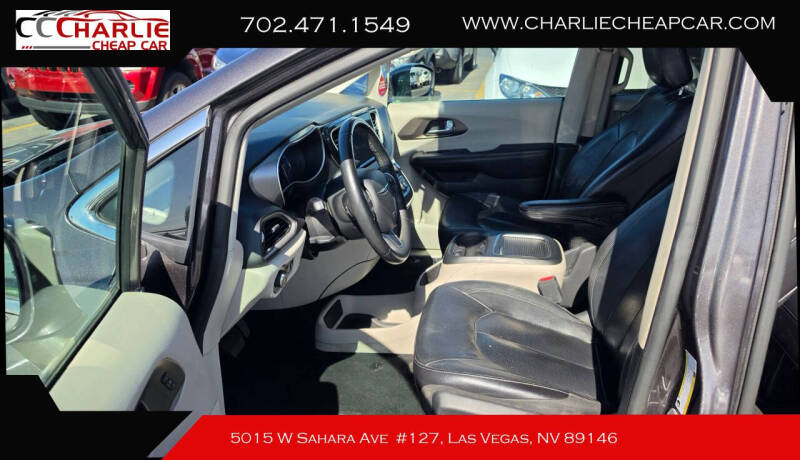 2022 Chrysler Pacifica Touring L