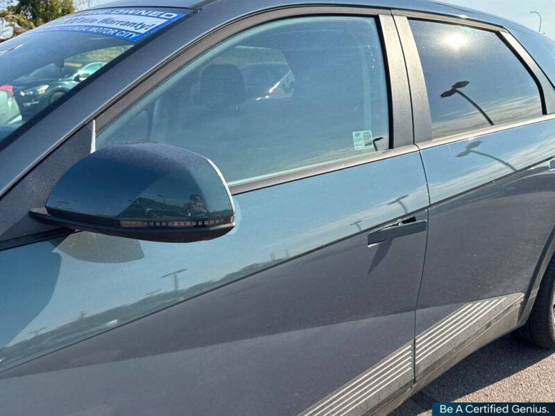 2025 Hyundai Ioniq 5 SE Standard Range