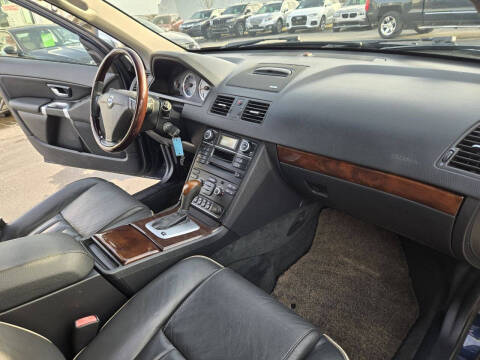 2013 Volvo XC90 3.2 Platinum