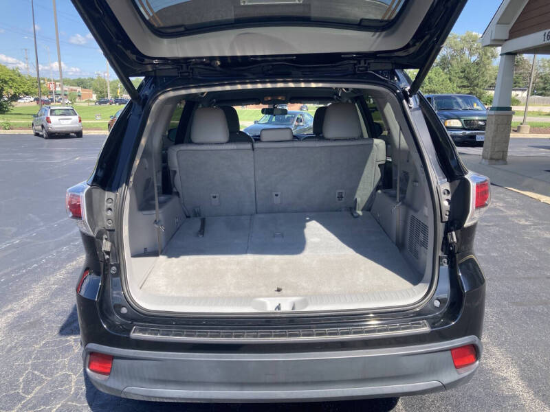 2016 Toyota Highlander LE Plus