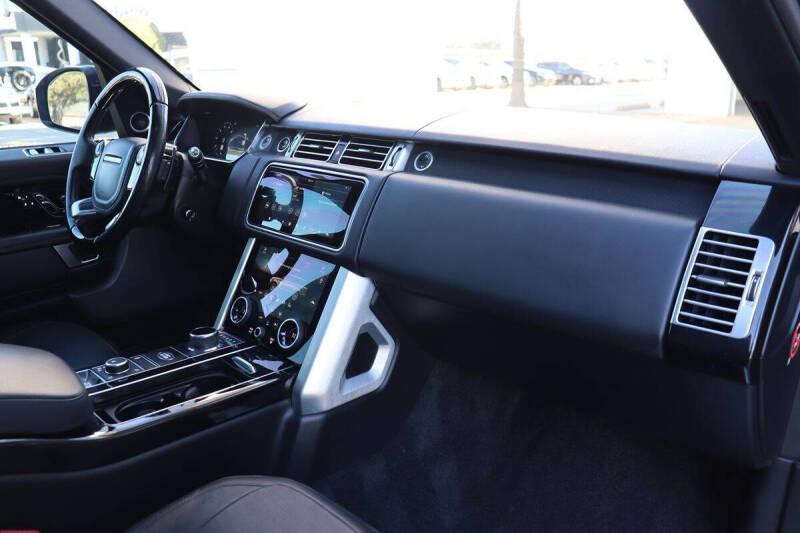 2018 Land Rover Range Rover HSE