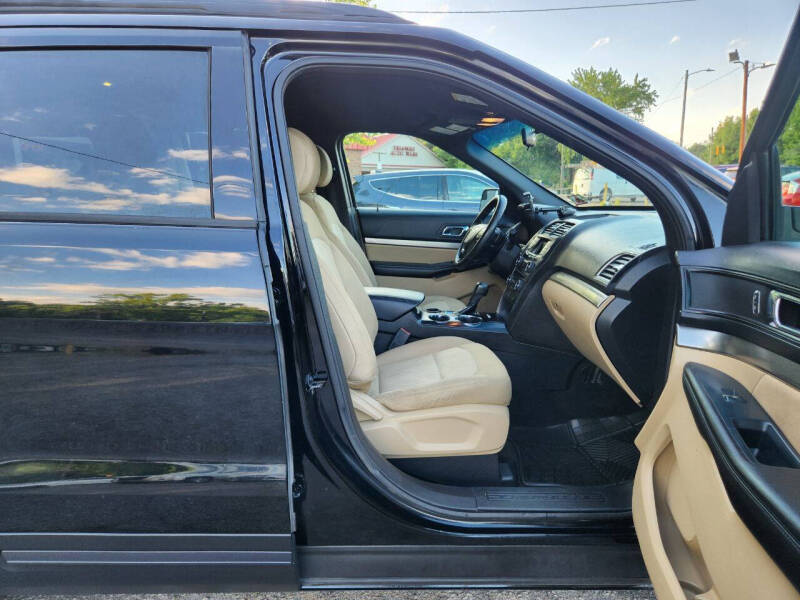 2016 Ford Explorer
