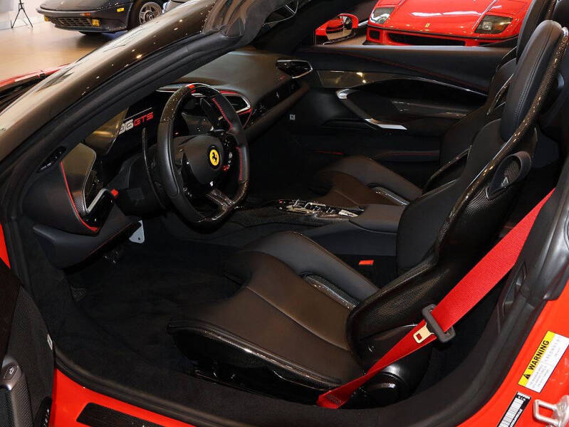 2023 Ferrari 296 GTS