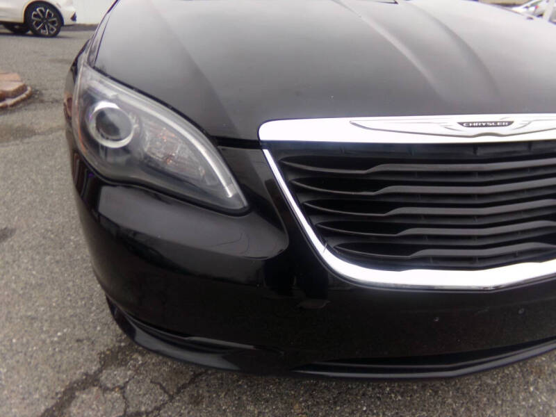 2014 Chrysler 200 Limited