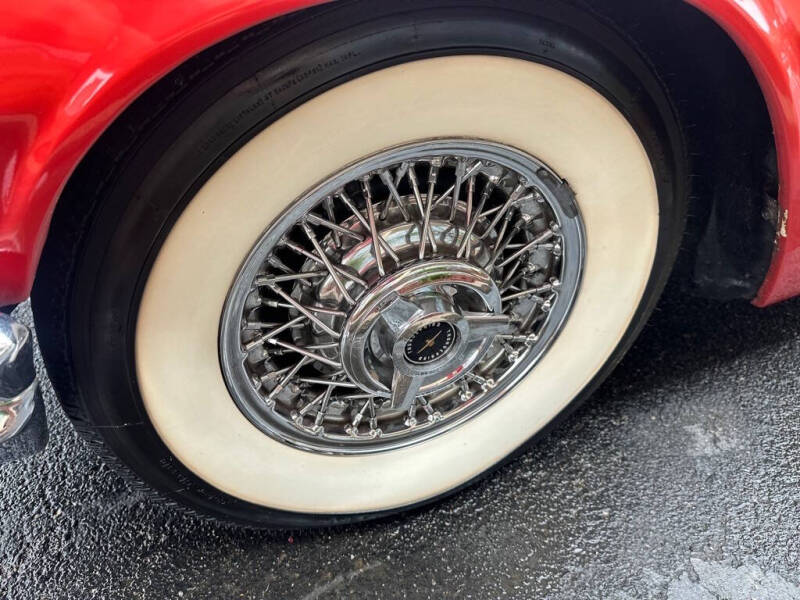 1964 Ford Thunderbird