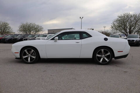2016 Dodge Challenger R/T Plus Shaker