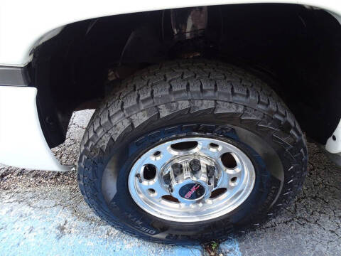 2005 GMC Sierra 2500HD