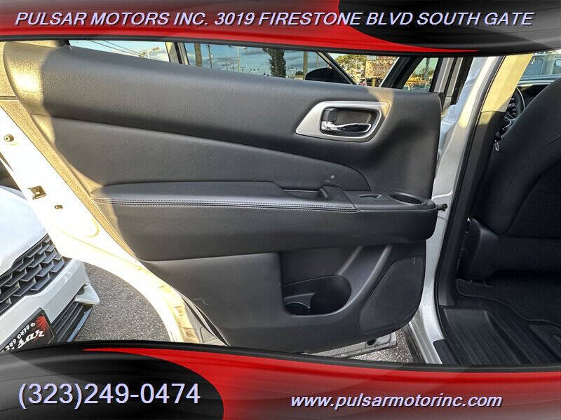 2019 Nissan Pathfinder S