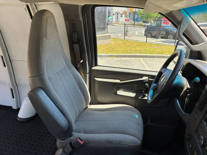 2017 Chevrolet Express 3500