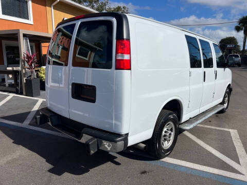 2021 GMC Savana 2500