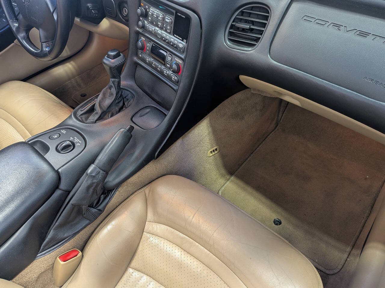 2000 Chevrolet Corvette 15