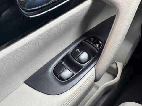 2018 Nissan Rogue Sport S