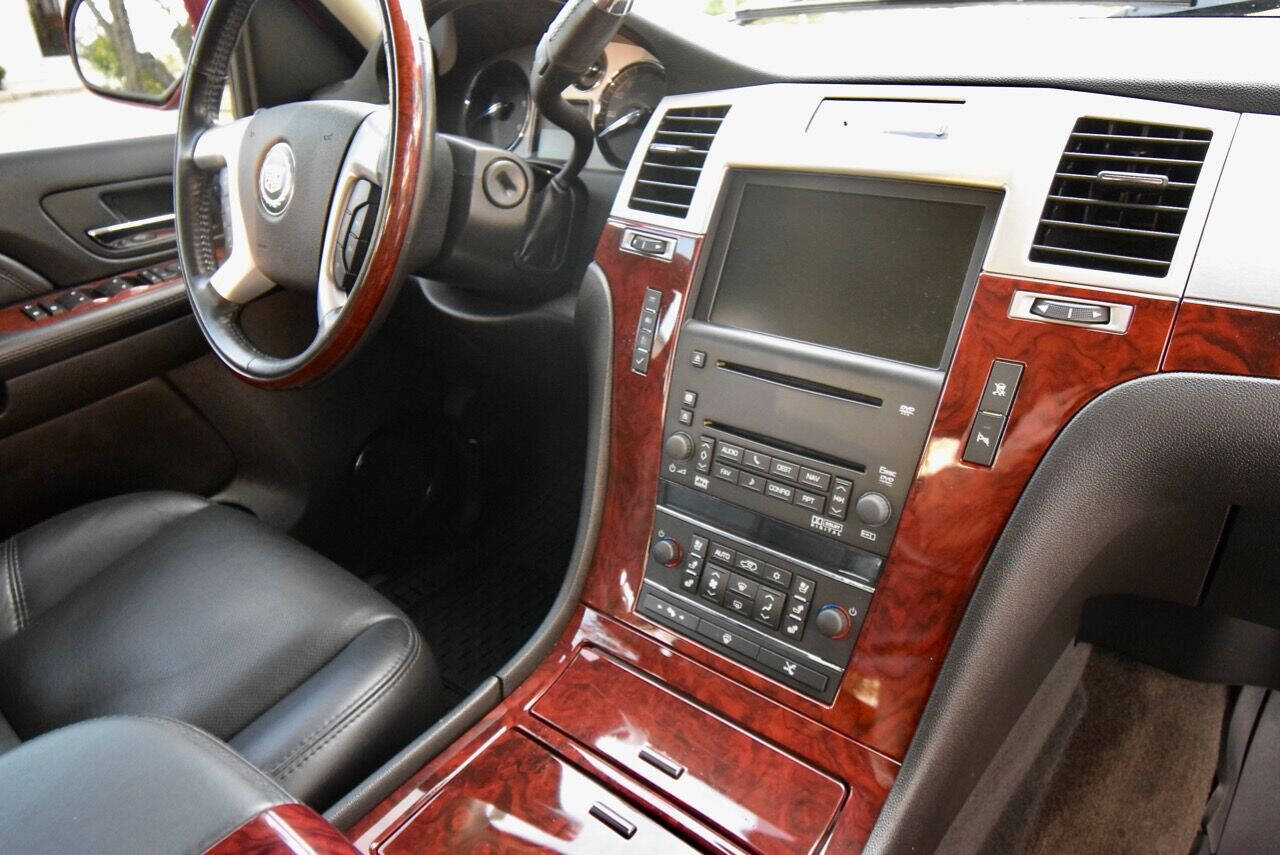2007 Cadillac Escalade EXT 44