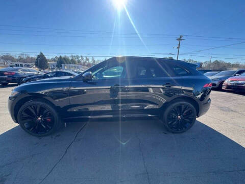 2017 Jaguar F-PACE S