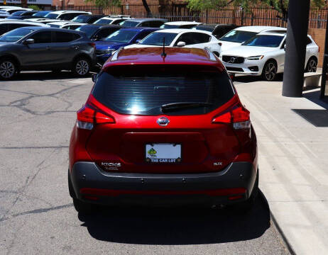 2020 Nissan Kicks SR
